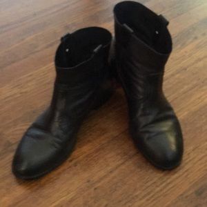 Black Pull-on Booties ✂️ price cut!